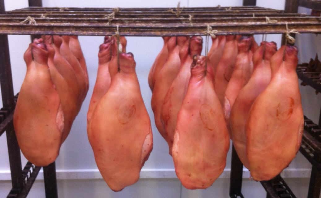 Spanferkelschlögel geselcht